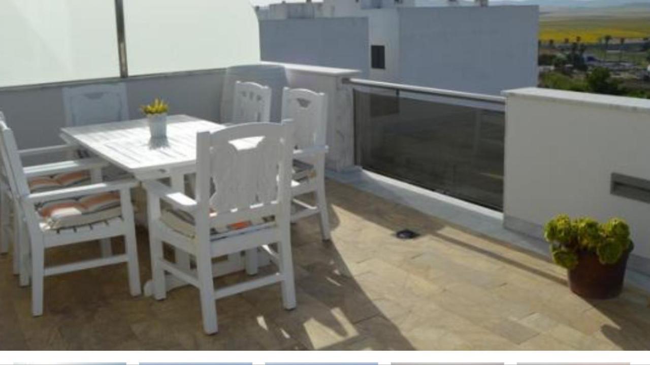 דירות קוניל דה לה פרונטרה Bellavista Duplex Superior מראה חיצוני תמונה